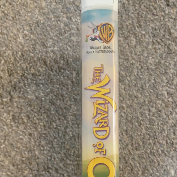 The Wizard of Oz VHS (1999) w/ 2 gifs - Picture 3 of 8